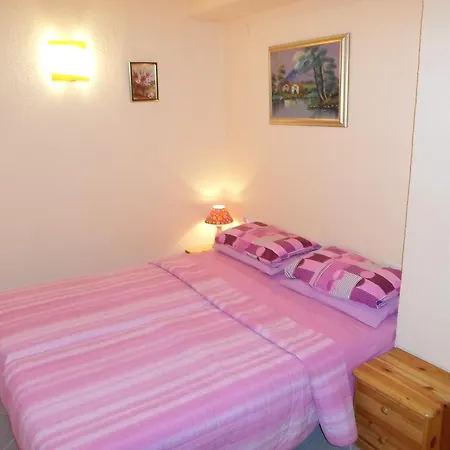 Apartment Arcobaleno *